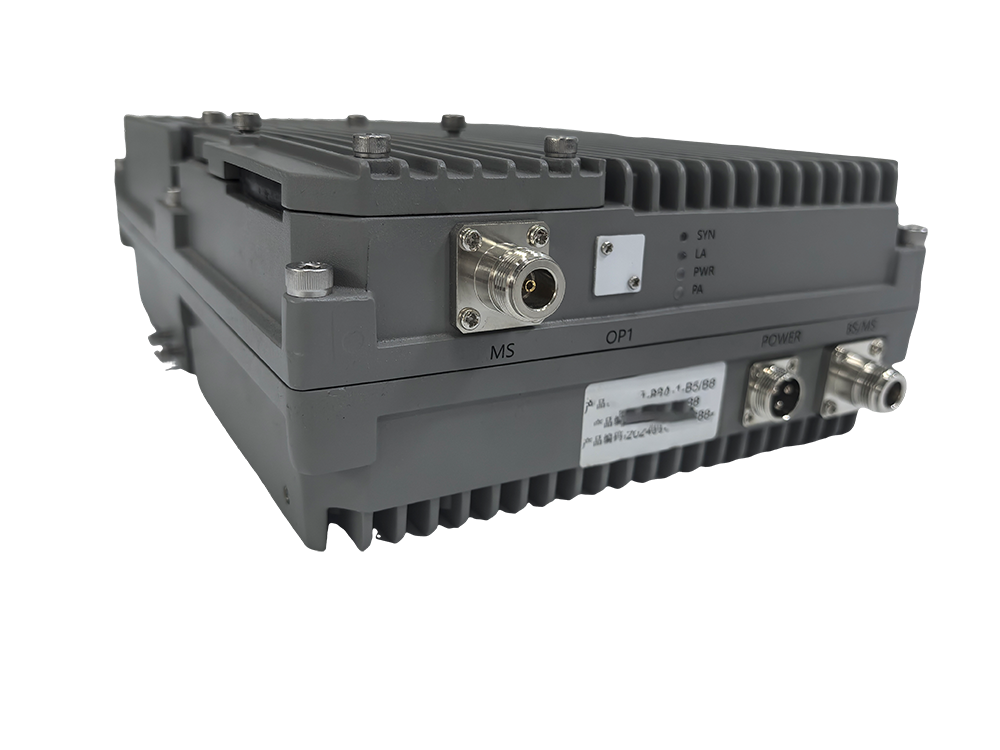  静宁三频手机信号接收器2000㎡